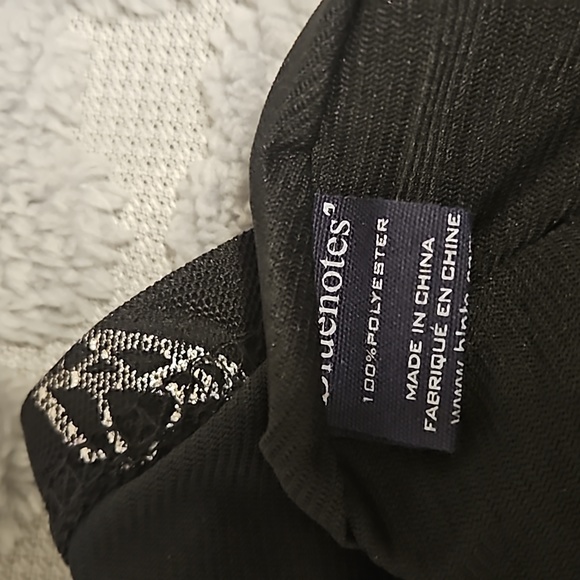 💖 $ 5 add to bundle Sleeveless Diamond peplum blouse💖 - Picture 3 of 5